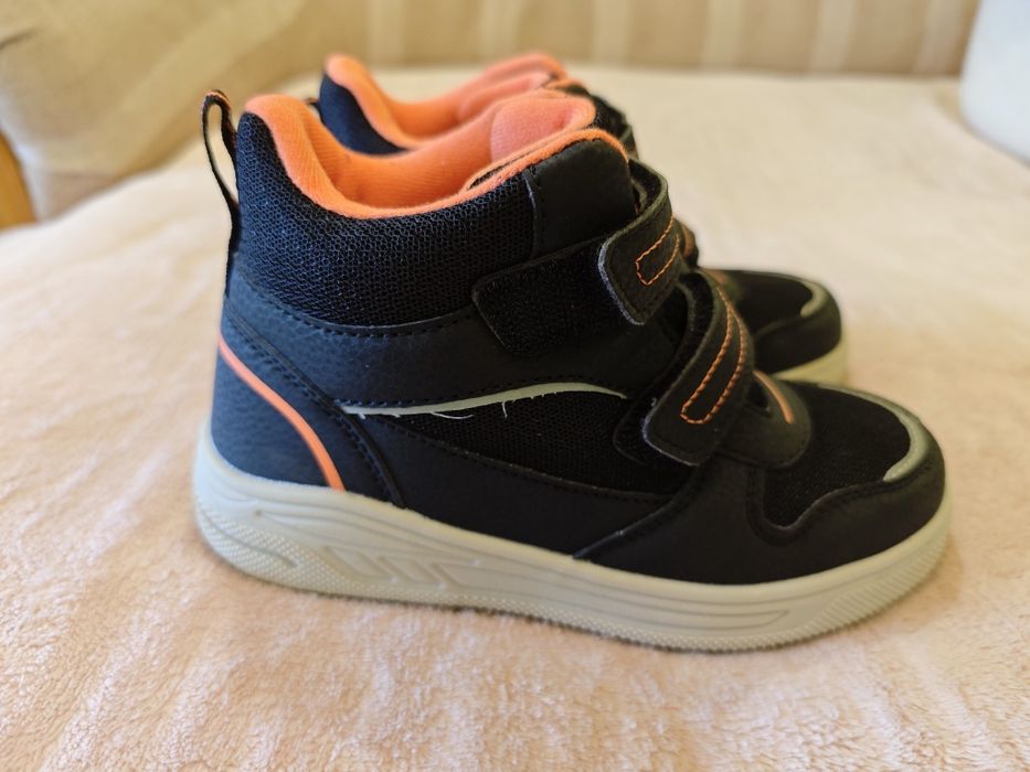 Хайтопи кросівки утеплені