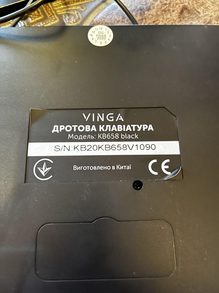 Продам монітор+клавіатура.