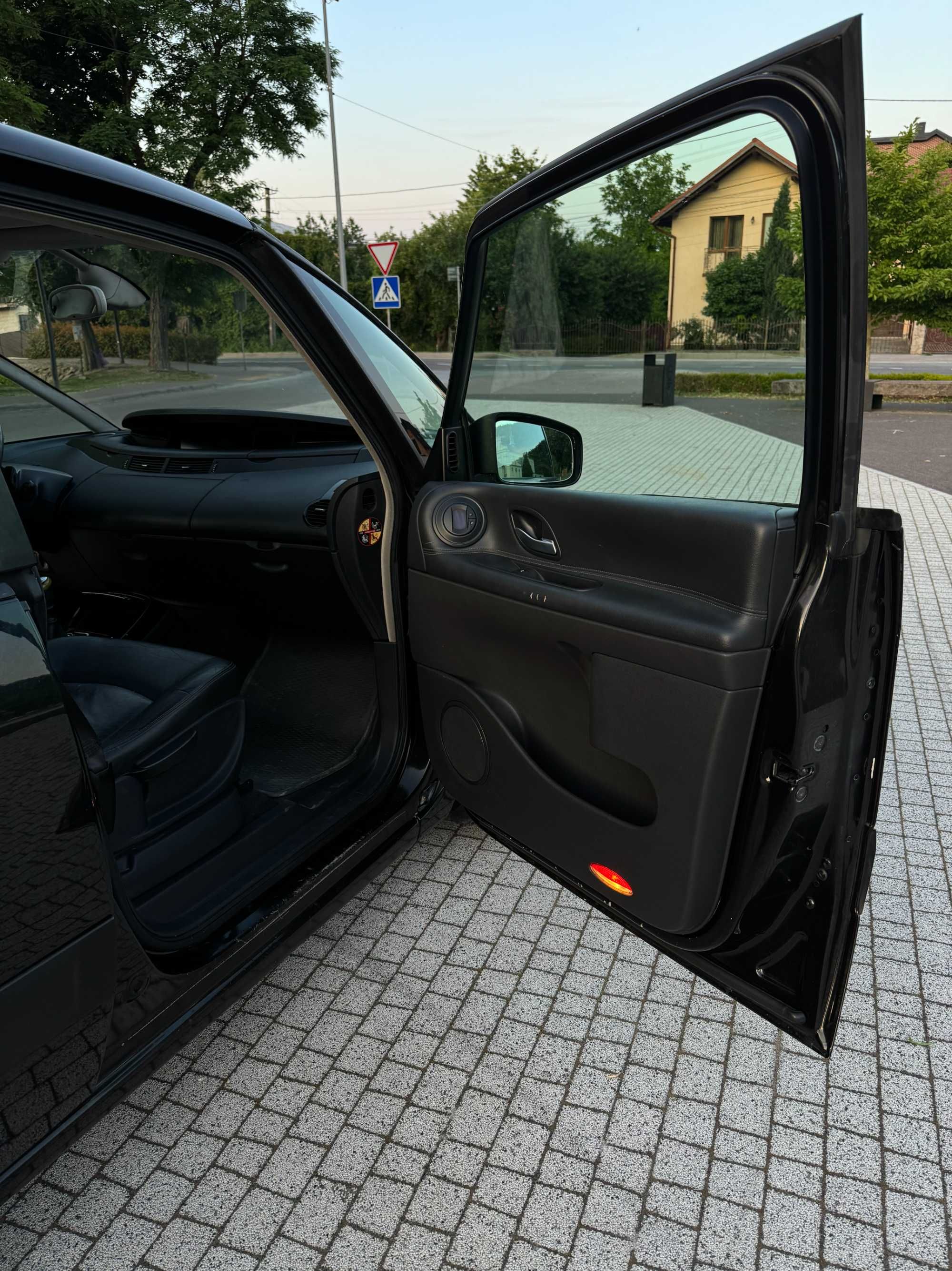 Renault Grand Ecpace 4  2.0 DCI  2011 р.в мінівен