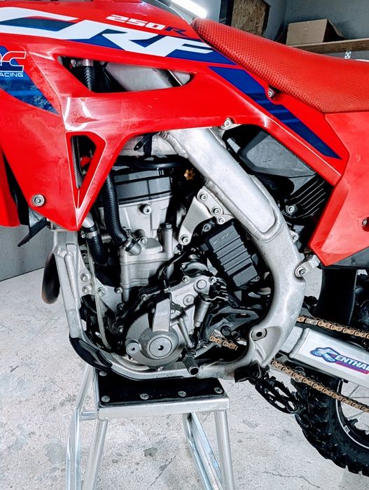 Honda CRF 250R, rok 2023, stan bardzo dobry 59mth. KTM KAWASAKI YAMAHA