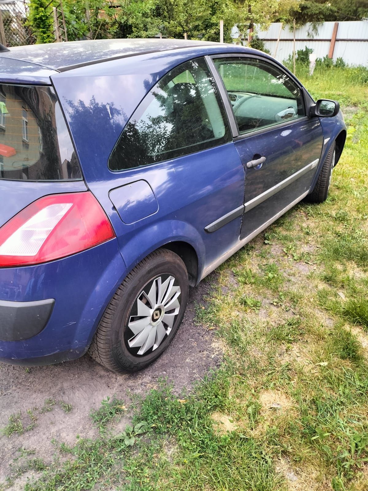 Renault Megane w całości na części.