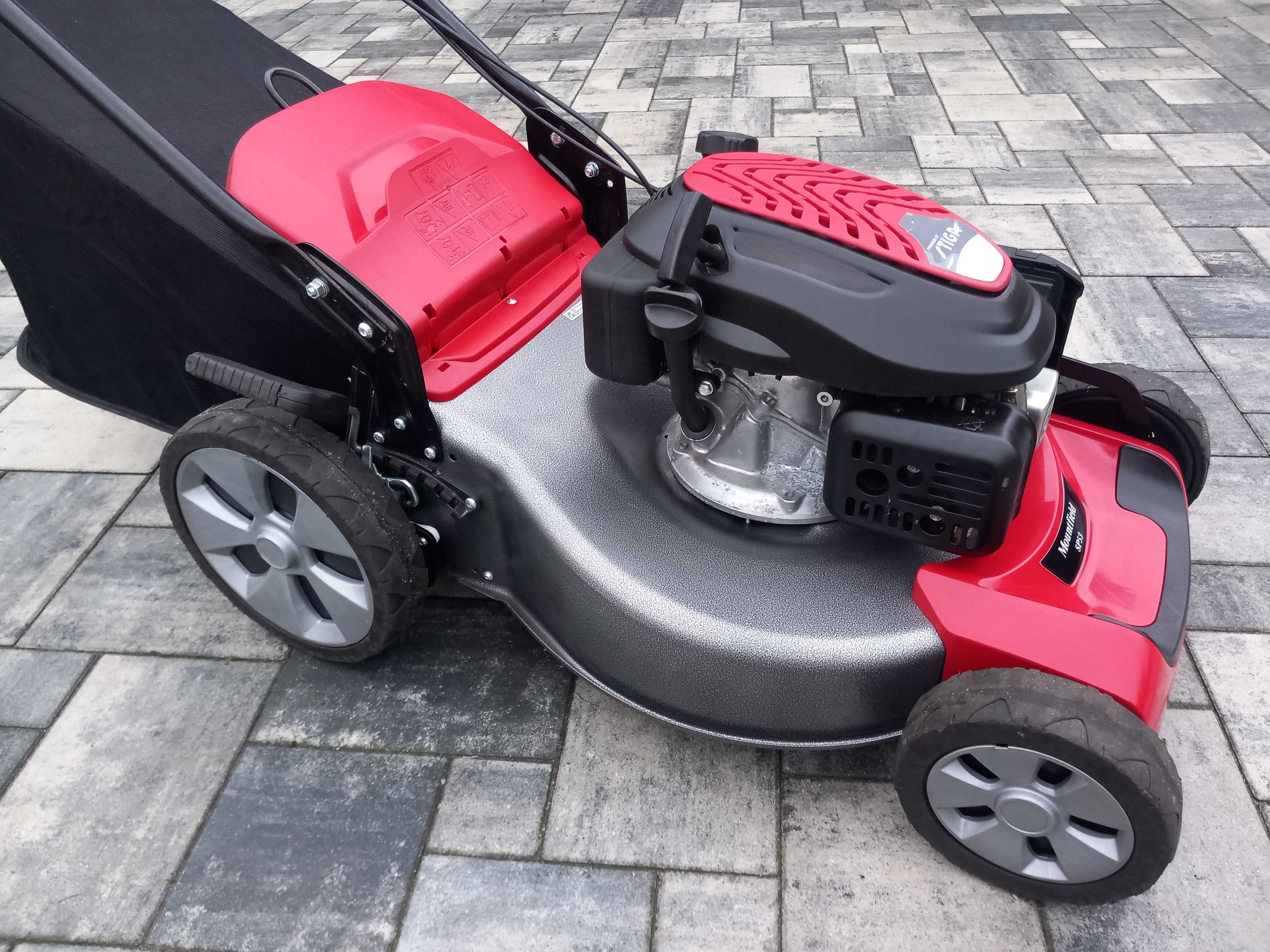 Kosiarka spalinowa z napędem Stiga Mountfield SP53 jak nowa !!