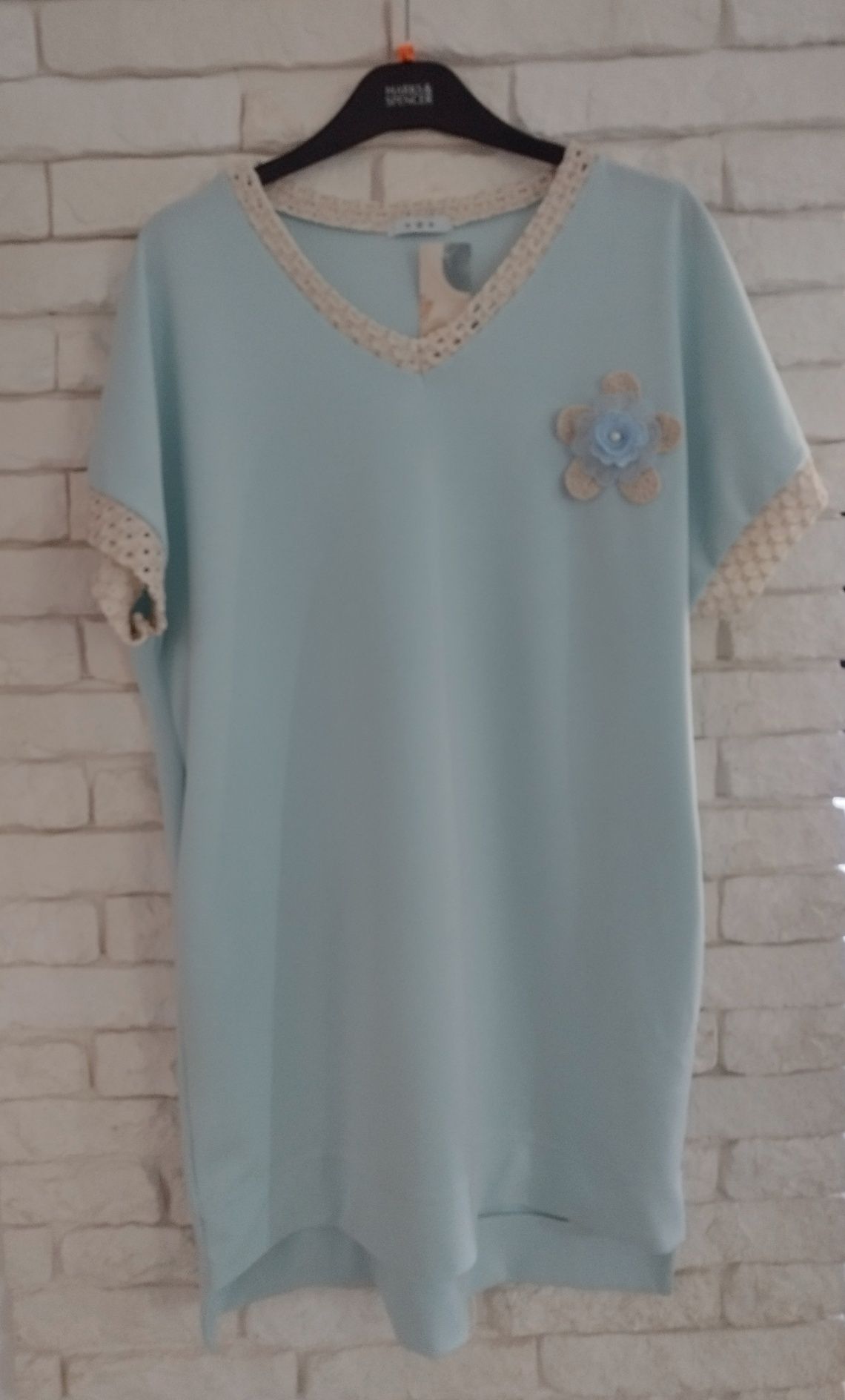 Włoska sukienka masełko koronka plus size XXL 46 48
