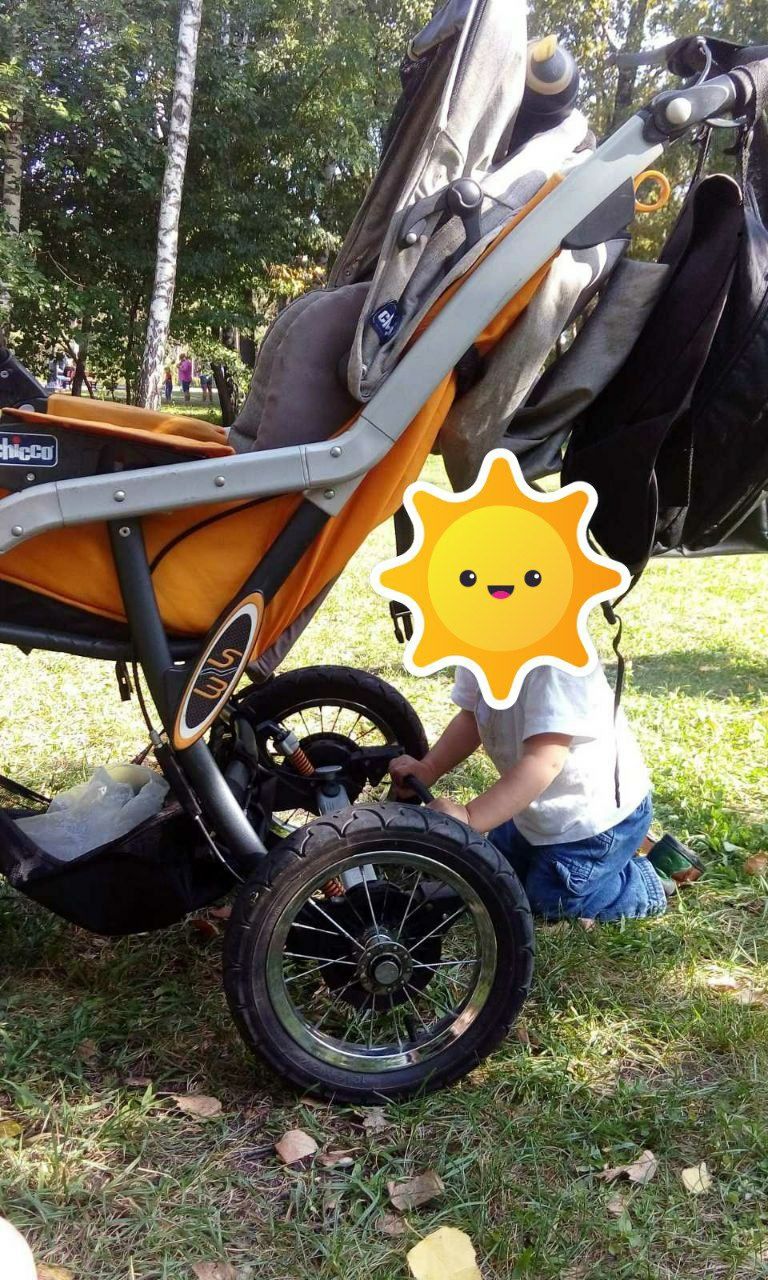 Дитяча коляска, автокрісло, люлька CHICCO(3в1)+ ходунки у подарунок.