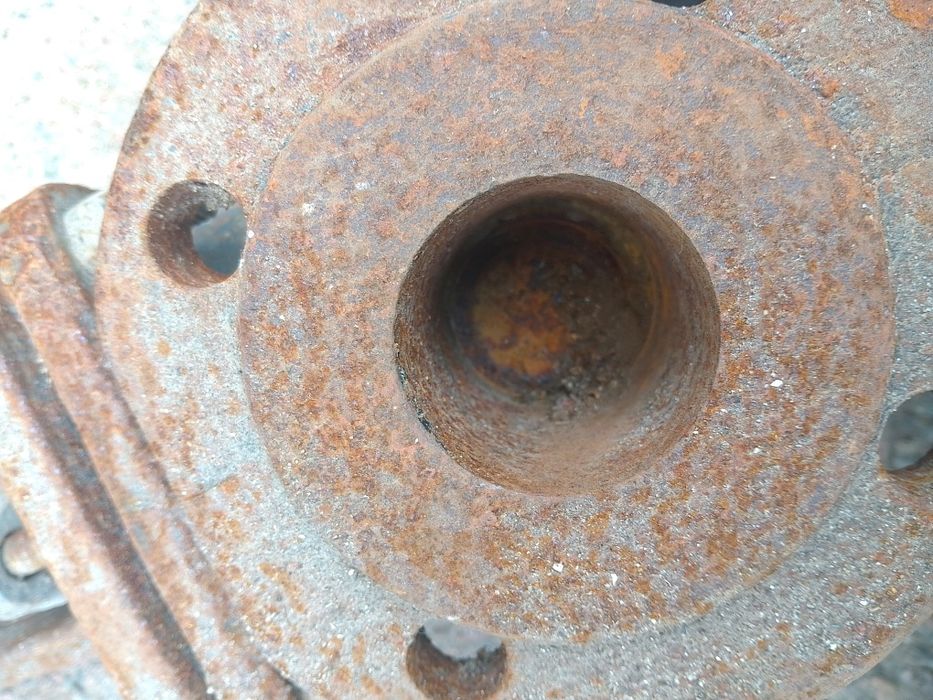 Запорна арматура уран d48