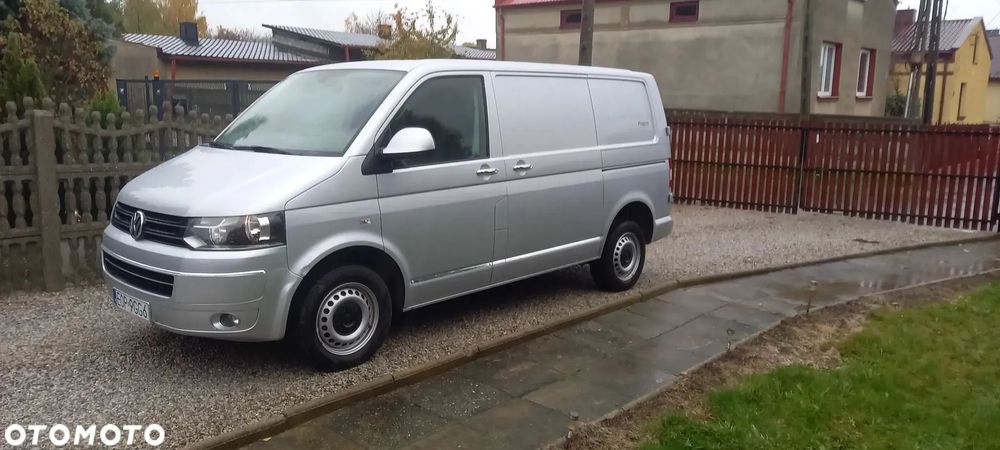 Volkswagen Transporter T5  2.0 TDI 140 km DSG T-EDITION