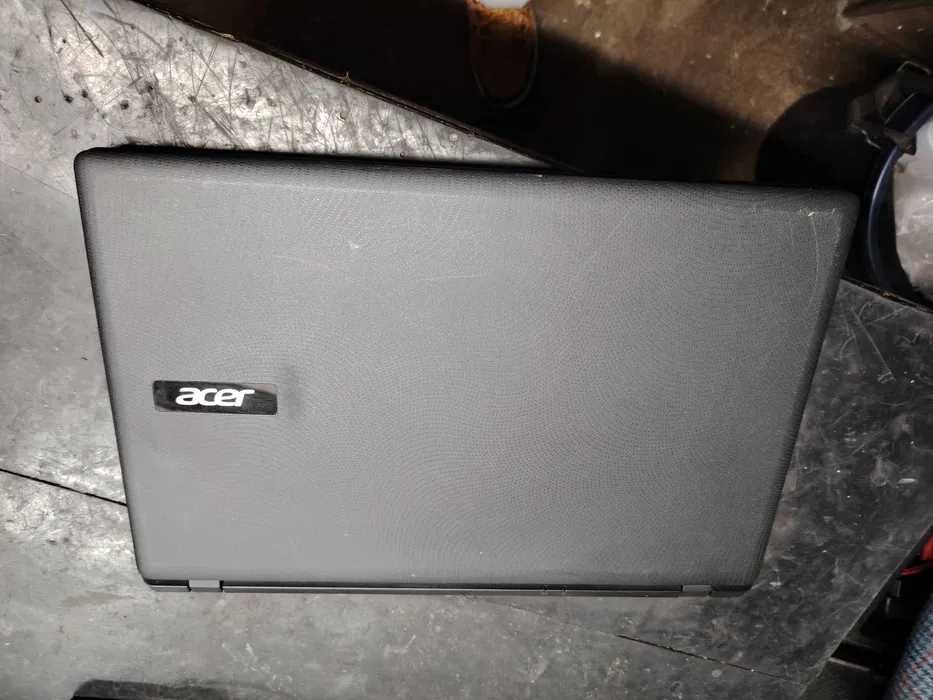 Computador Acer aspire ES15