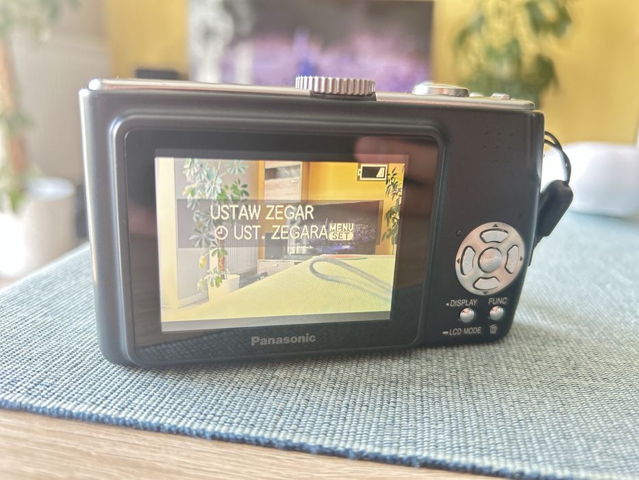 Panasonic lumix dmc- tz2