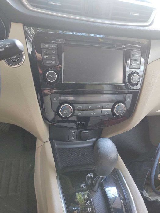 2016 Nissan Rogue SV Premium