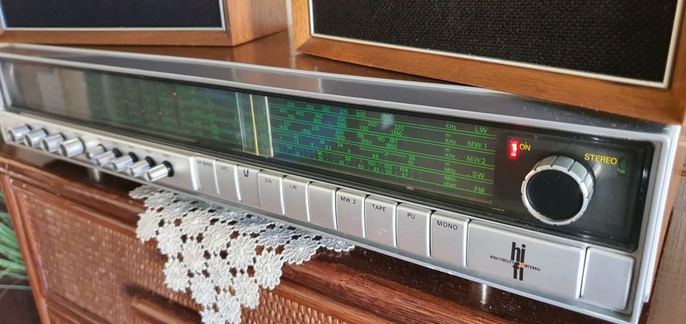Amplituner PHILIPS 702 plus kolumny