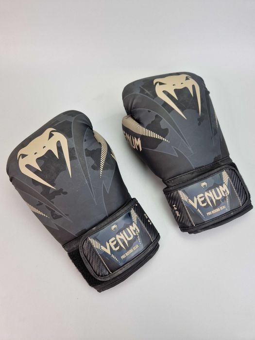 Rękawice Bokserskie VENUM IMPACT 14OZ