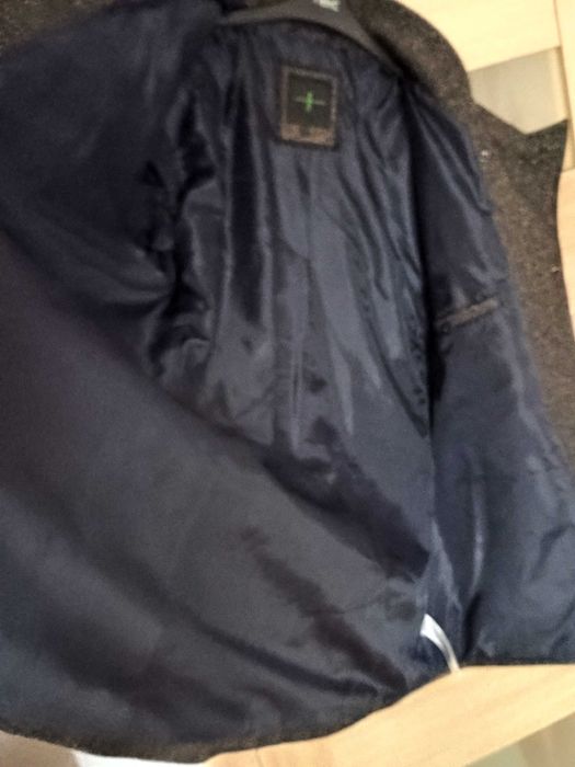 Коричнева курточка жакет твід 50% вовна розмір L об'єм грудей 107-114