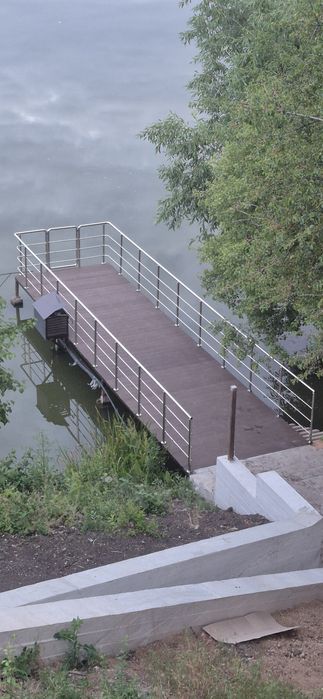 Перила із нержавійки чорного металу пандуси Кропивницьком