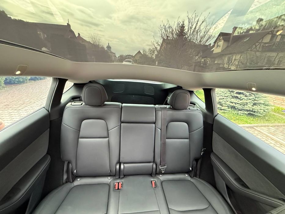 Tesla Model Y Long Rang 82 kWt