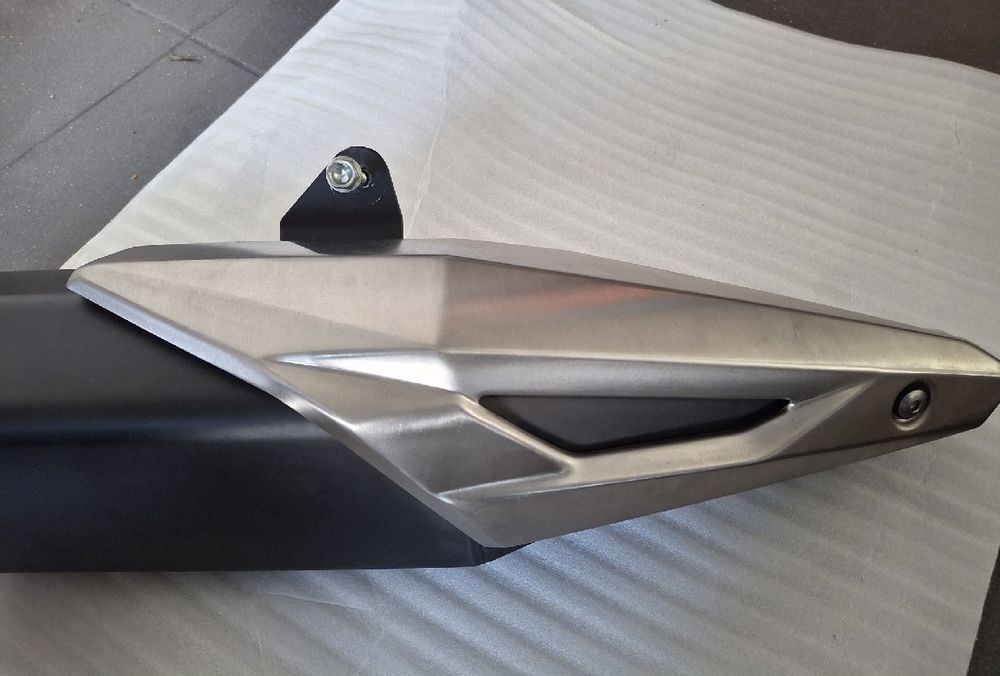 Honda Forza 750, NSS 750, tłumik, wydech