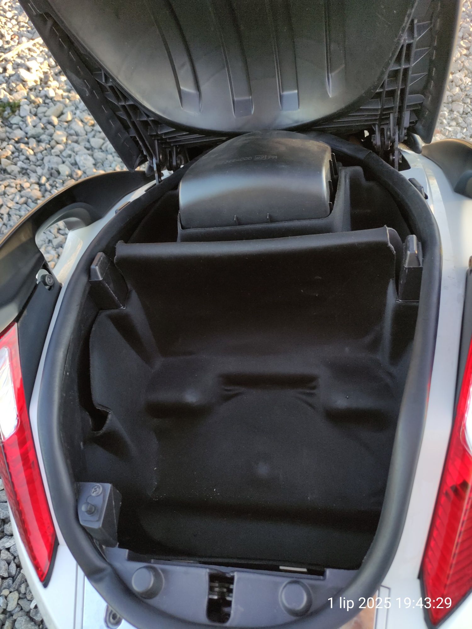 Peugeot satelita 125 kompresor zarejestrowany na kat B