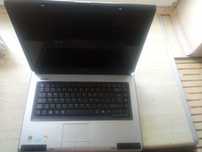 sprzedam laptopa Toshiba