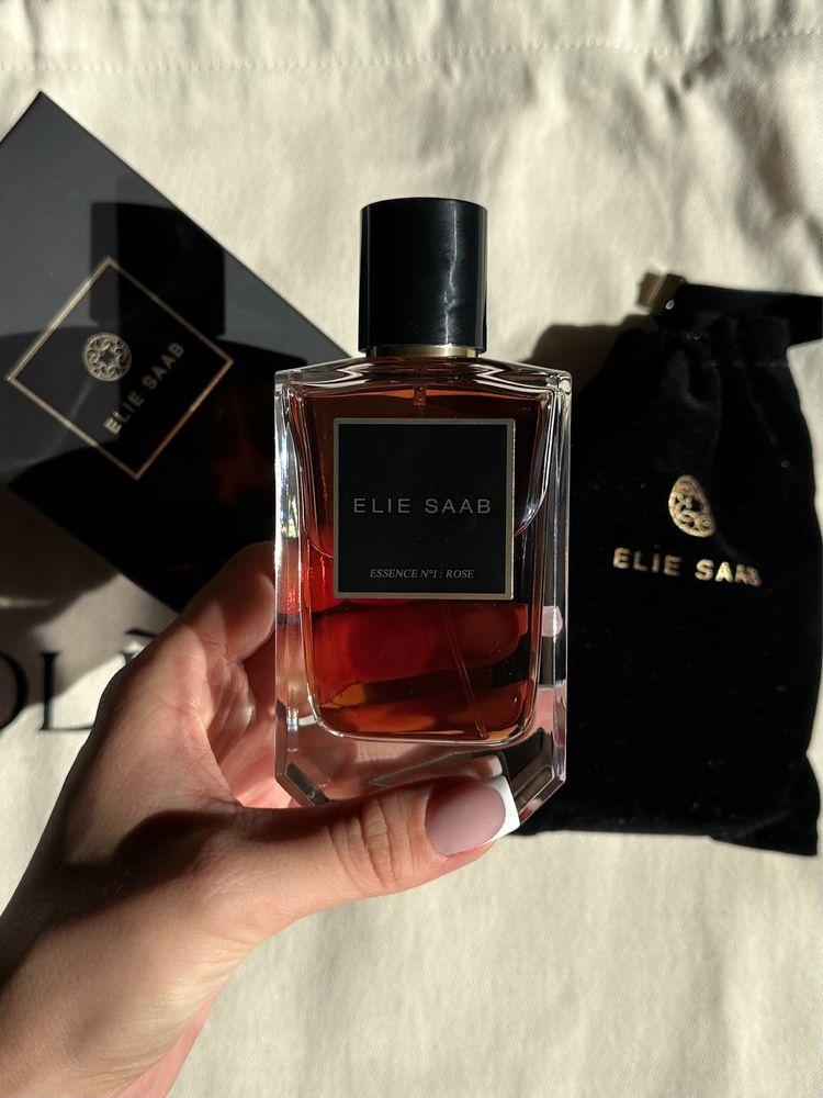 Essence No. 1 Rose Elie Saab