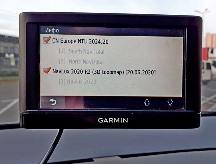 Навигатор GPS автомобильный GARMIN nüvi 42