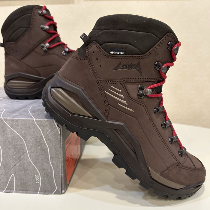 LOWA. Чоловічі зимові черевики. Оригінал. Трекінг.Gore-tex. Р.-41-46,5