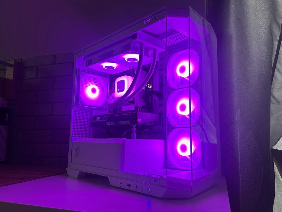 Biały Komputer RTX 5060 Ryzen 5 Akwarium Gamingowy do Gier FV23% Nowy