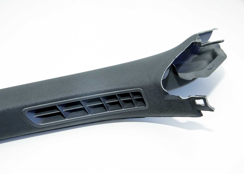 *(TOP_NOVOS)_GOLF VI e VII. PILARES PRETOS (FRENTE)