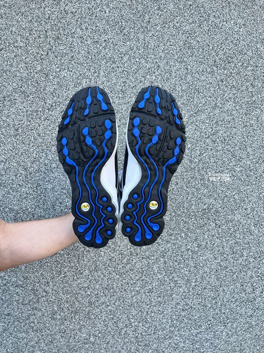 Чоловічі кросівки найк Nike Air Tuned Max DH8623-001