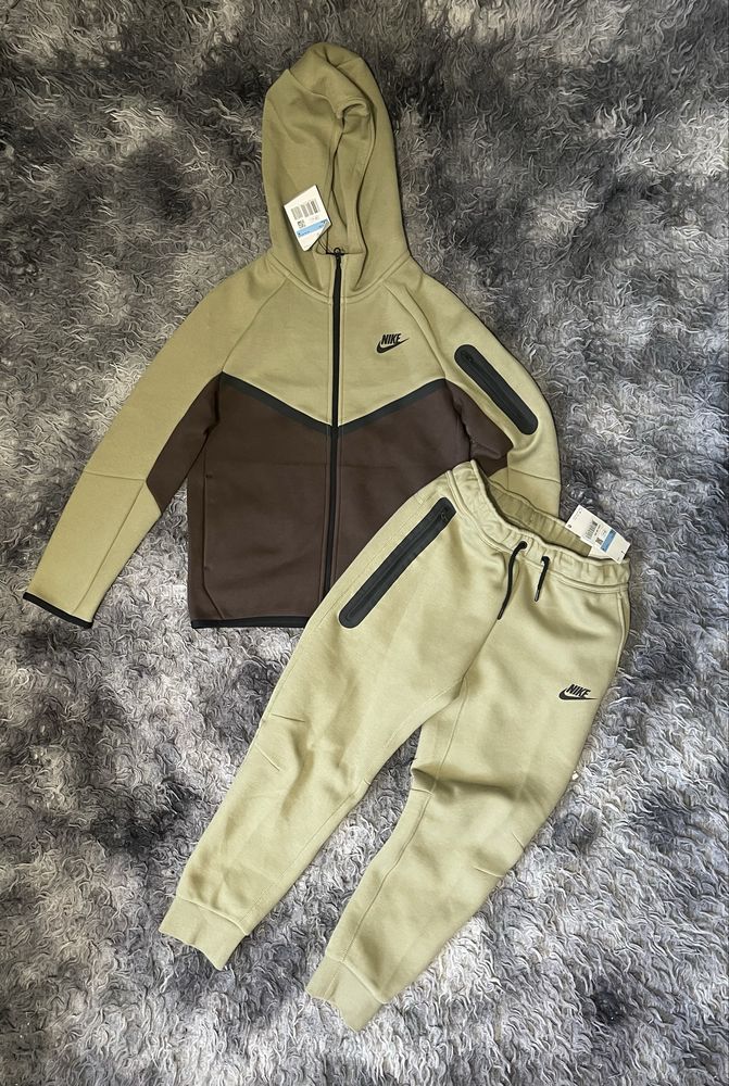 Nike Tech Fleece Костюм