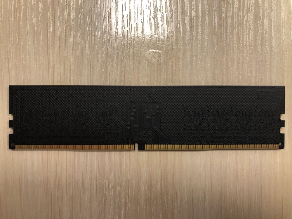 Оперативна памʼять DDR4 16 gb pc 2666