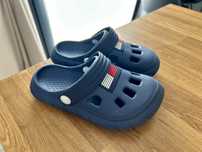Klapki sandały dziecięce dla chłopca Tommy Hilfiger r.28/29