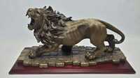 Подарок мужчине коллекционный Скульптура лев