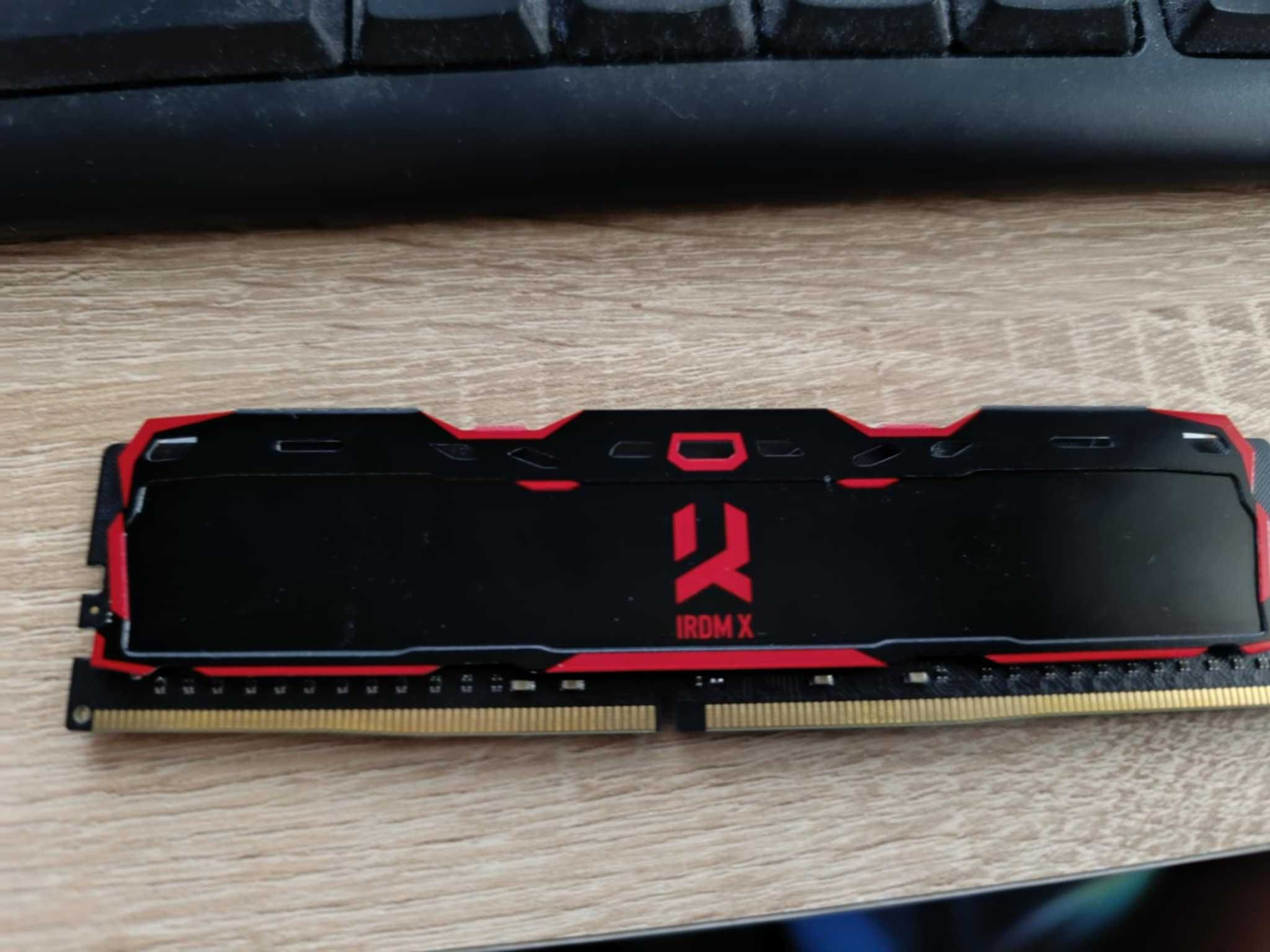 Pamięć RAM 16GB DDR4 GoodRam IRDM X 3200MHz
