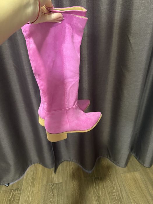 Рожеві сапоги розові
