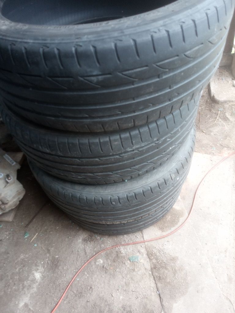 Opony letnie Bridgestone 225/45/19