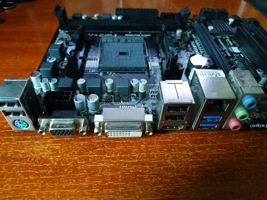 Материнка FM2+ Gigabyte GA-F2A88XM-HD3