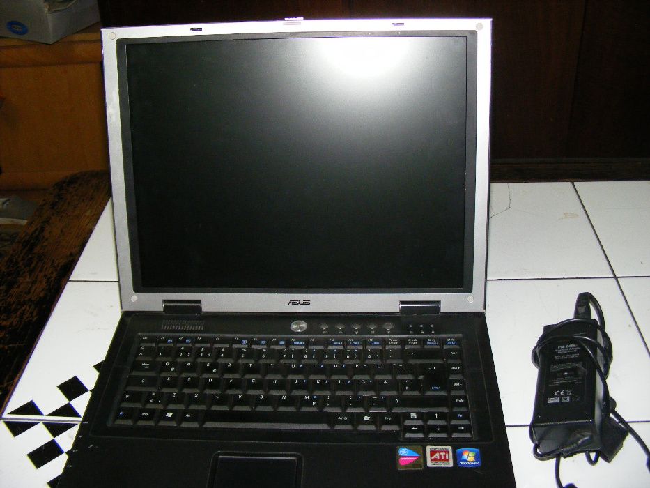 sprzedam LAPTOP ASUS M6000