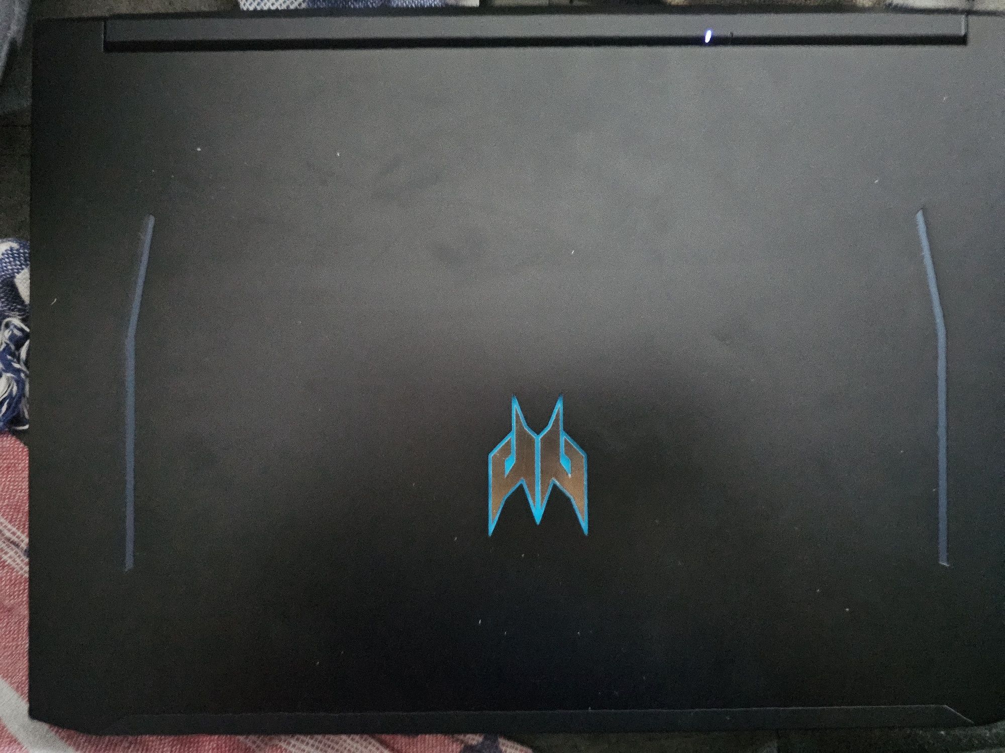 Portátil Predator Helios 300