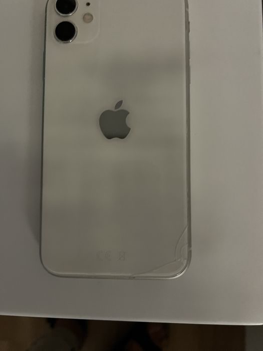I phone 11 branco 128gb