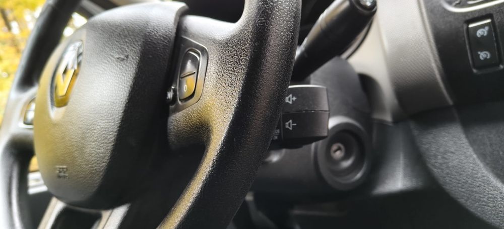 Renault Trafic Long  Bogate Wyposażenie