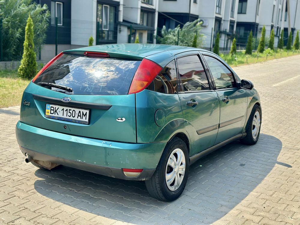 Продам Ford Focus 1998 рік,1.6 Бензин.