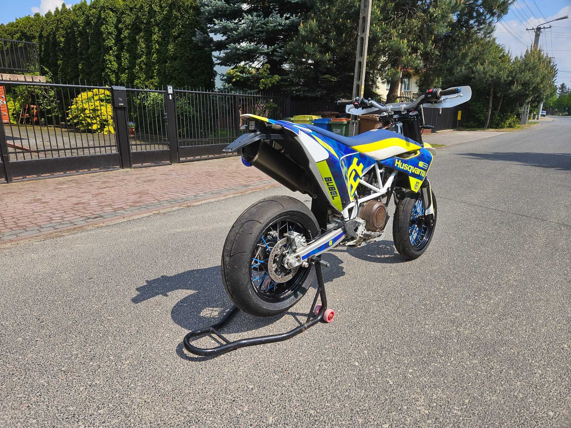 Husqvarna 701 Supermoto/enduro torówka tor