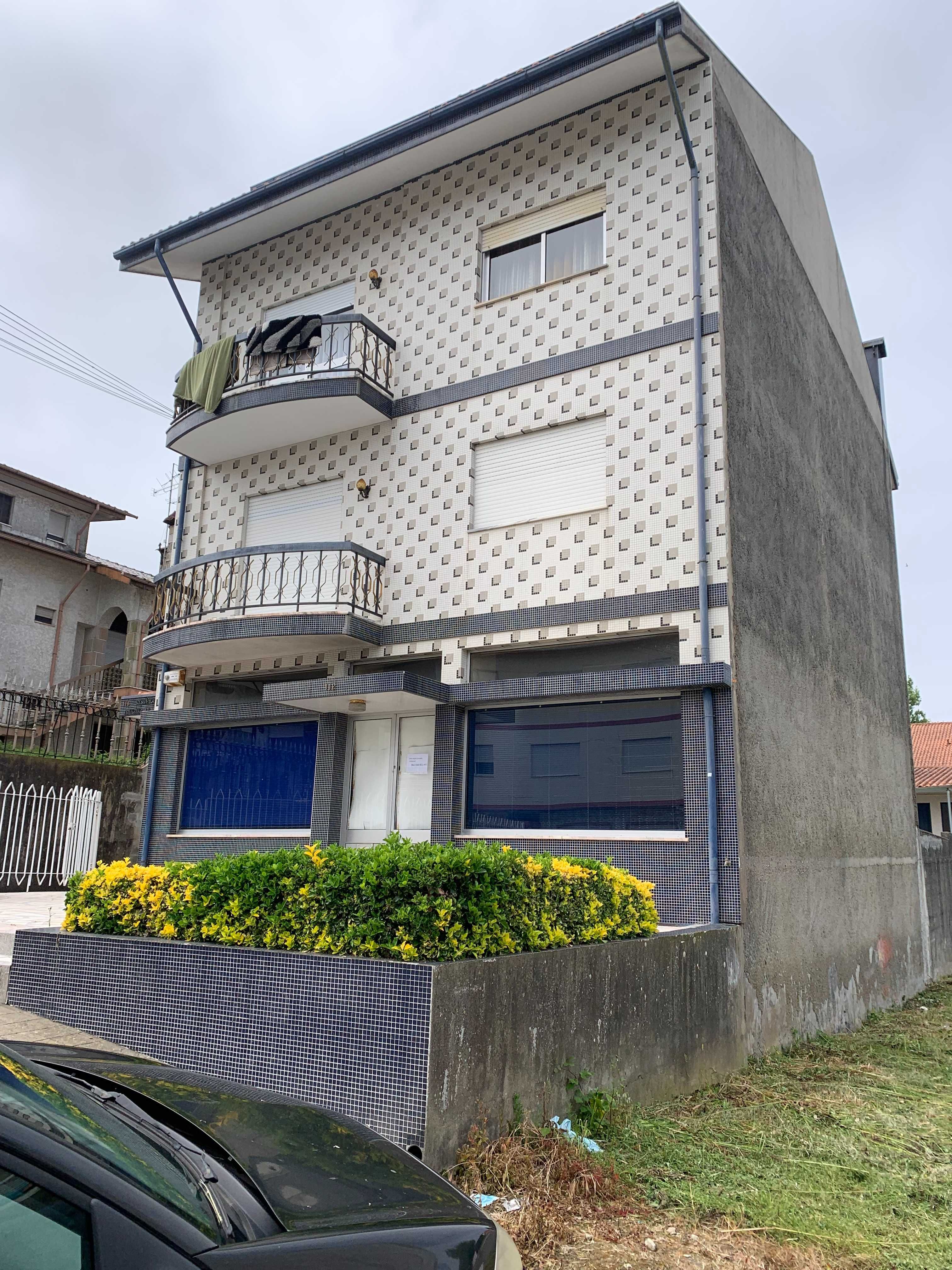 dois lotes de terreno para construção