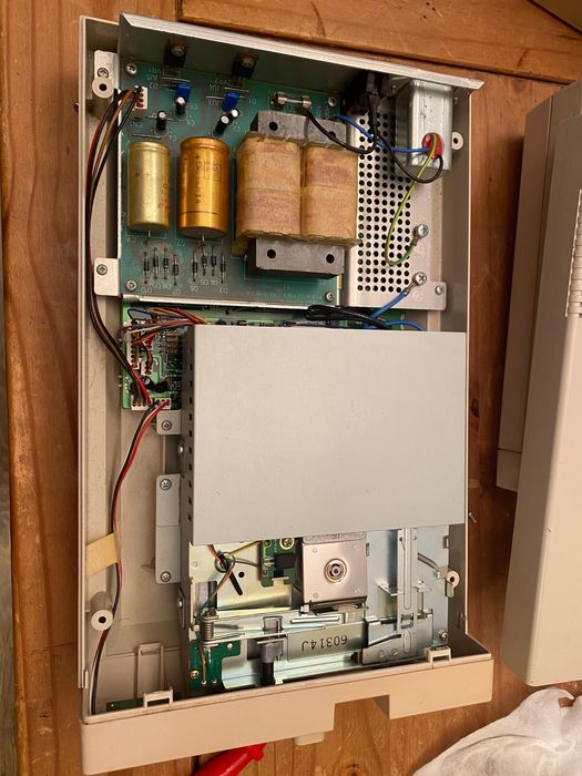 Commodore 1571x2 + Commodore 1541 “2” stacje dyskow