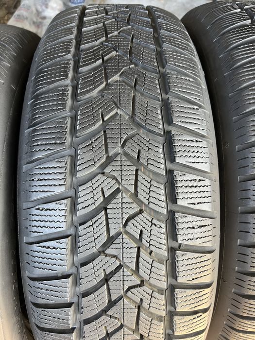 Резина зимова 225 65 r17 dunlop