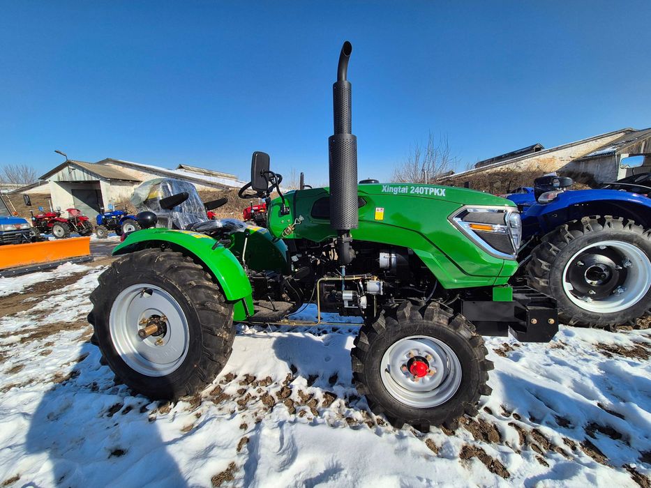 Трактор Синтай ТРКХ 240 люкс широкие колеса