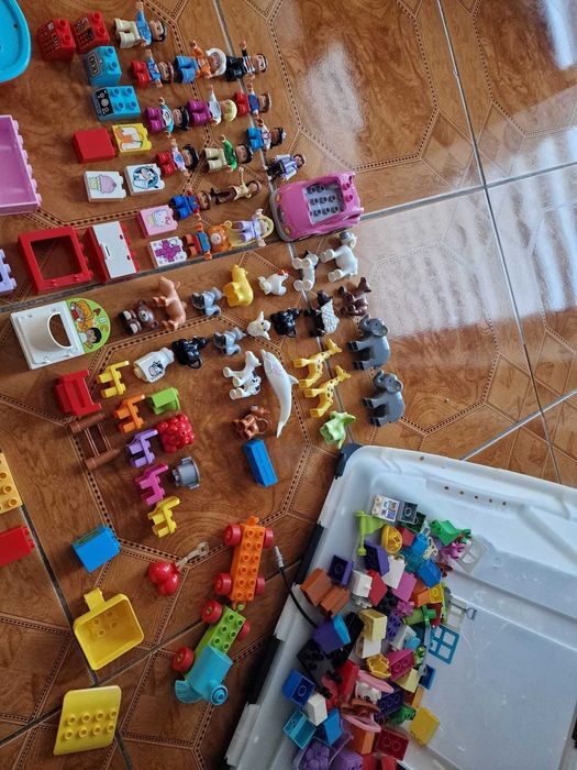 ZESTAW LEGO DUPLO pociągi + inne