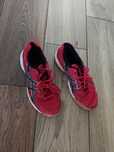 Buty Asics na halę  34,5