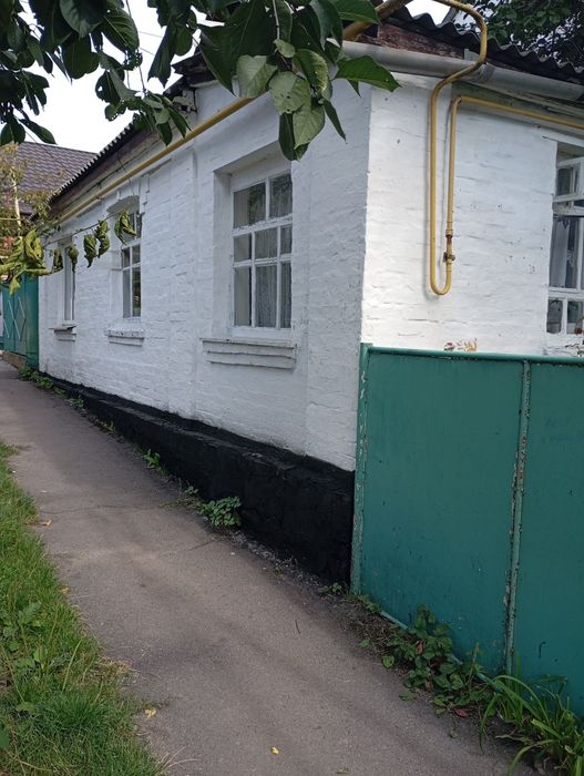 Продається частина будинку