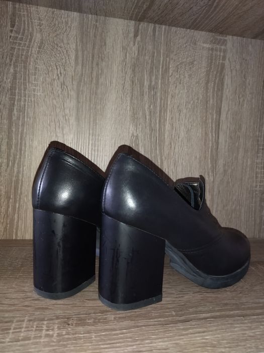 Туфлі жіночі чорні 38р. Натуральна шкіра. Ботильйони, Туфли женские