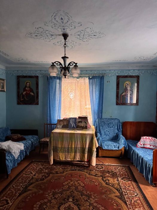 Продаж 1 поверхового будинку з верандою і ділянкою на 0.25 соток